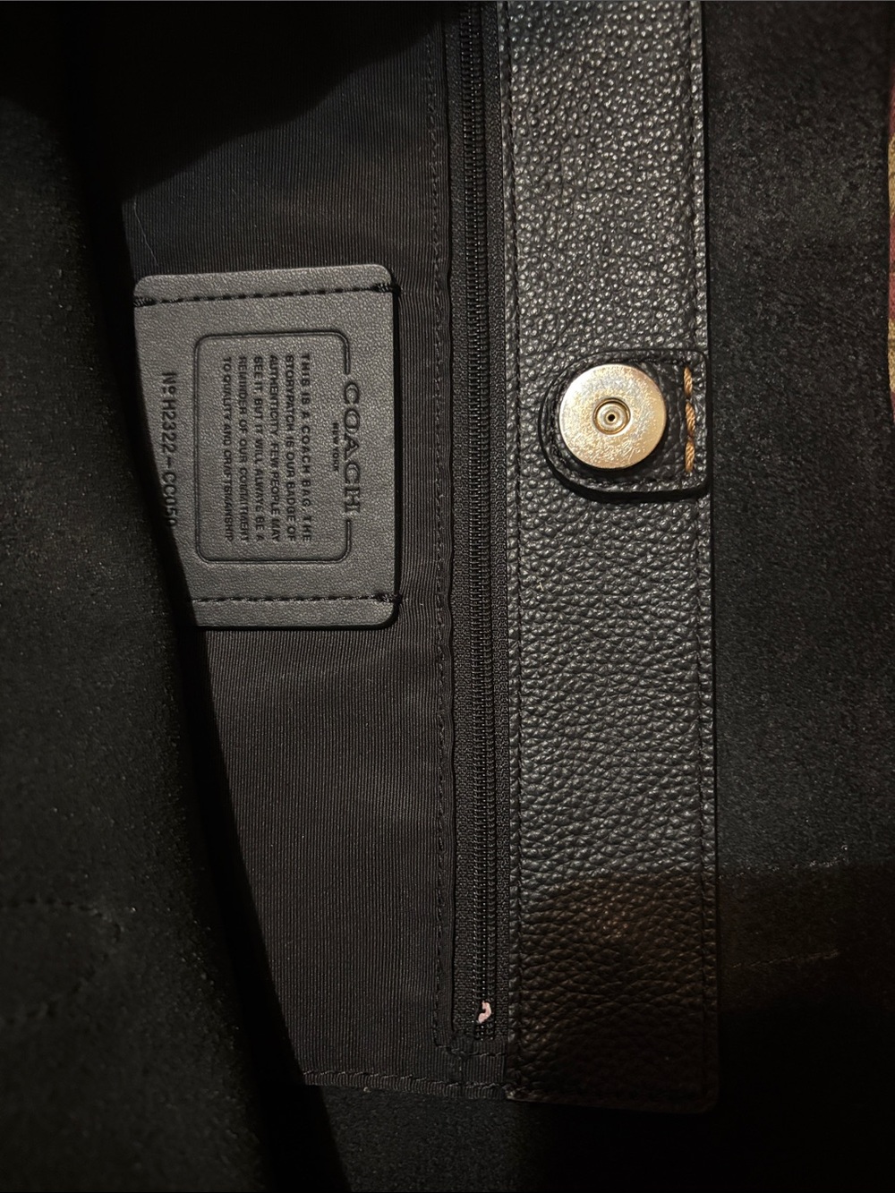 Coach Black Pebbled Leather Tote with Tan Leather Tag - Picture 15 of 16